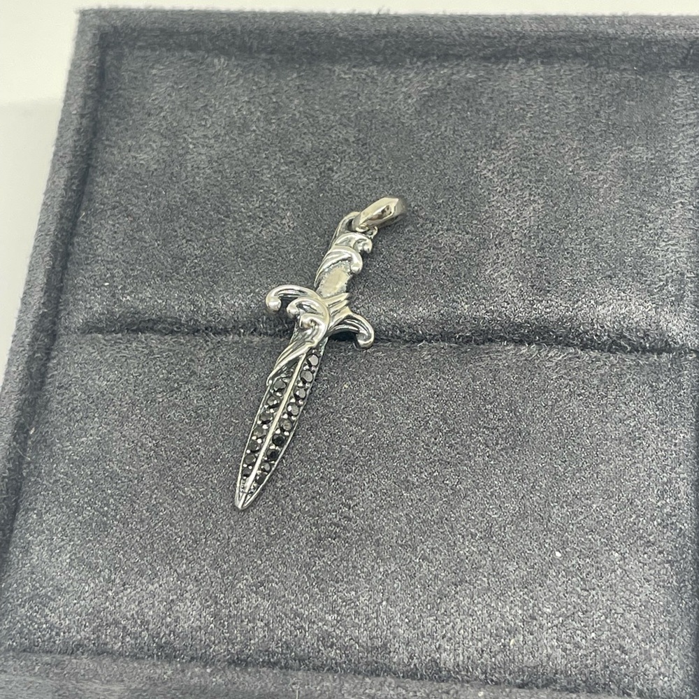 David Yurman Men's Waves Dagger Amulet - Picture 2 of 7